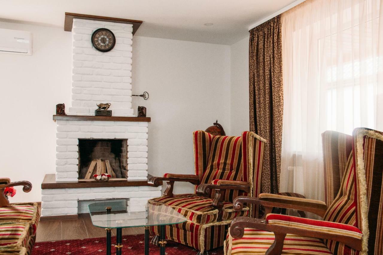 Rioro Hotel Myrhorod Luaran gambar